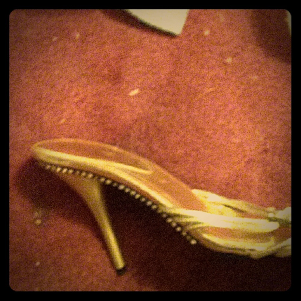 Dimond heels